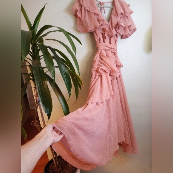 Asos Ruffled Asymetric Swiss Dot Sheer Layered Tiered Feminine High Low Maxi - Picture 8 of 14